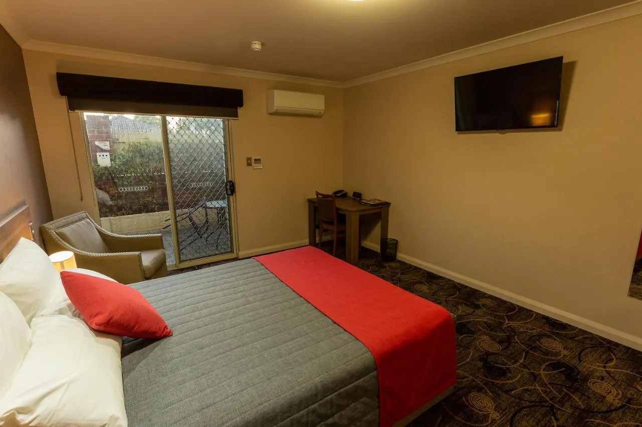 Quality Hotel Bayswater Perth