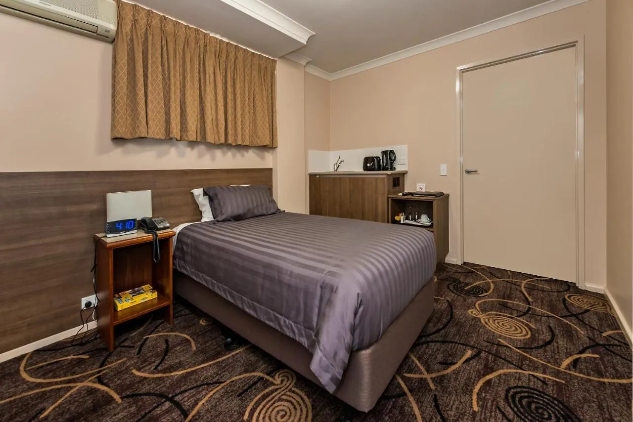 Quality Hotel Bayswater Perth