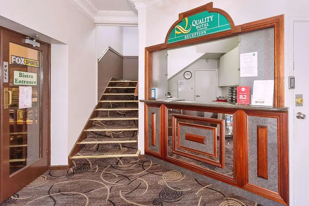 Quality Hotel Bayswater Perth 3*,