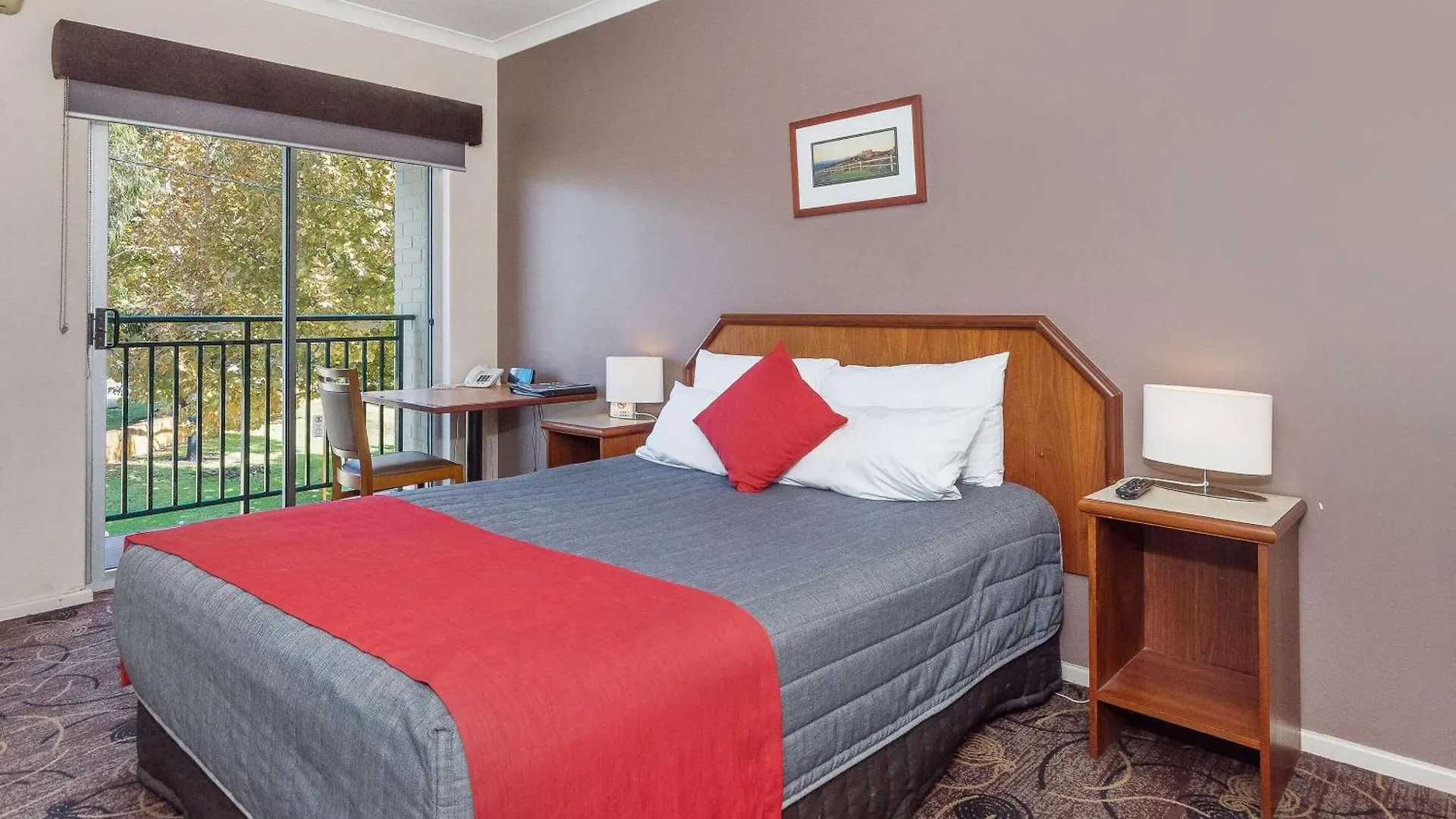 ***  Quality Hotel Bayswater Perth Australia
