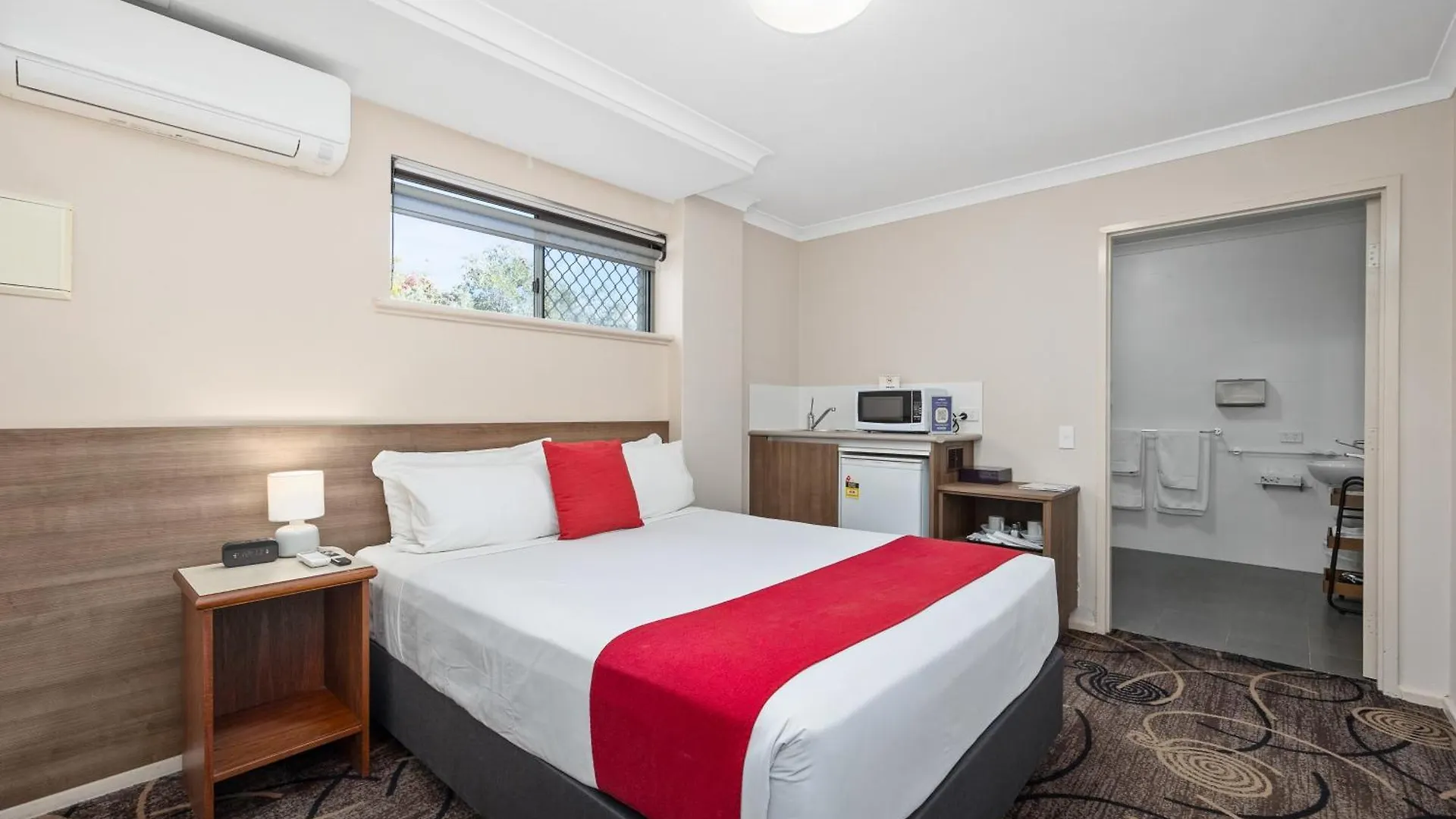 Quality Hotel Bayswater Perth