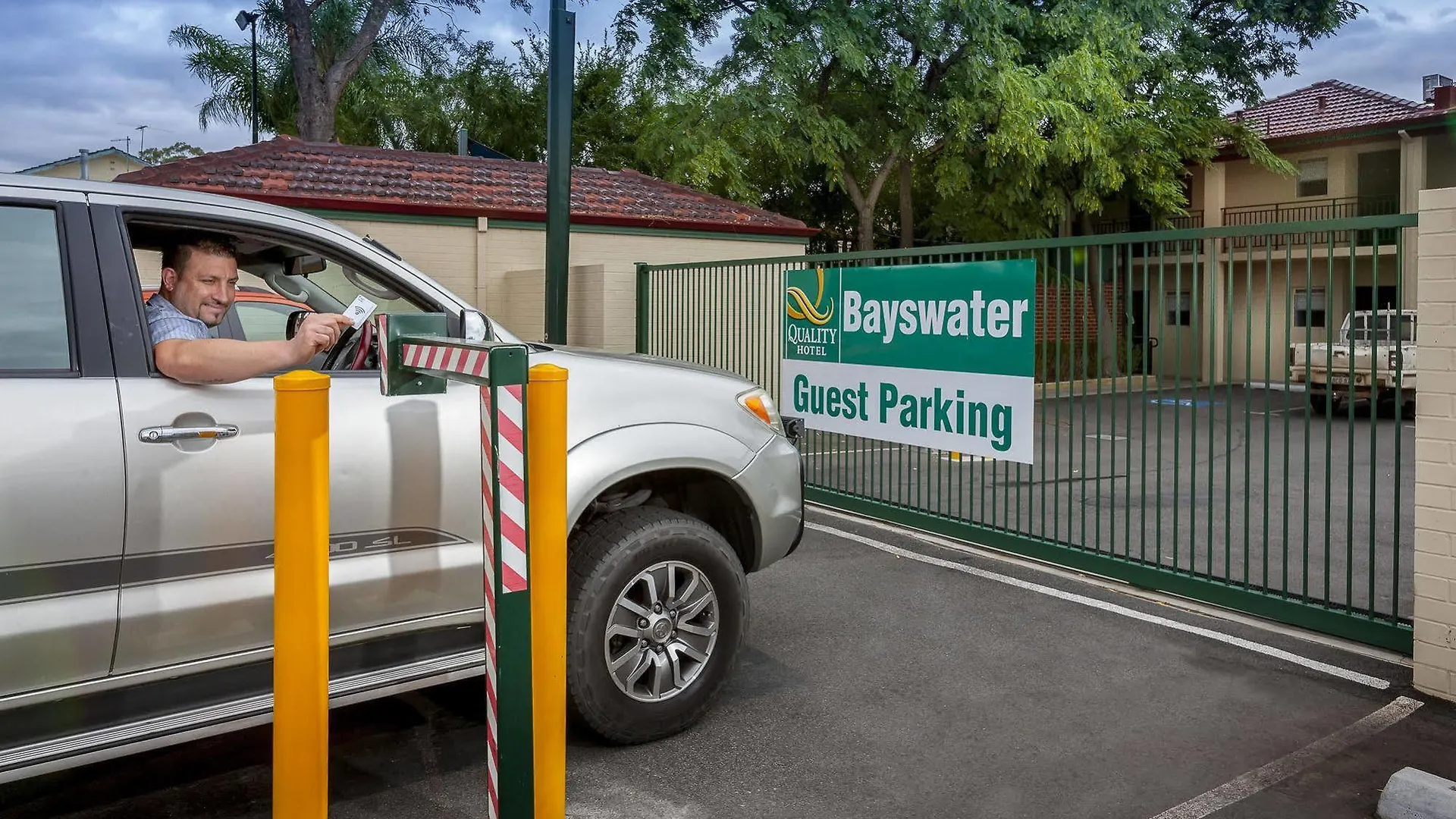Quality Hotel Bayswater Perth 3*,  Australia