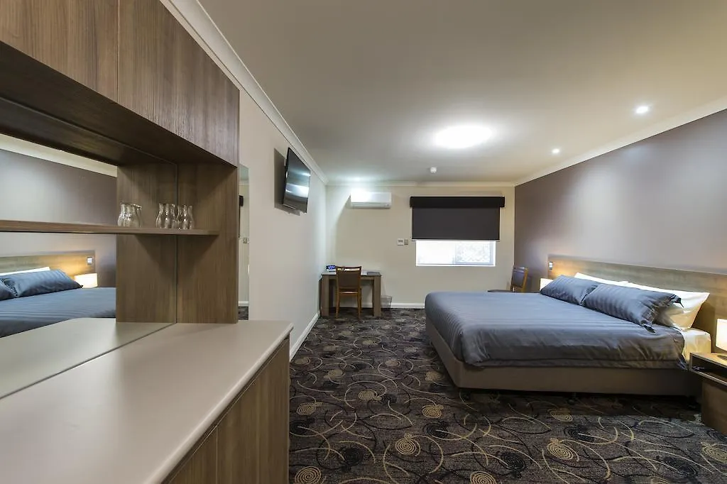Quality Hotel Bayswater Perth