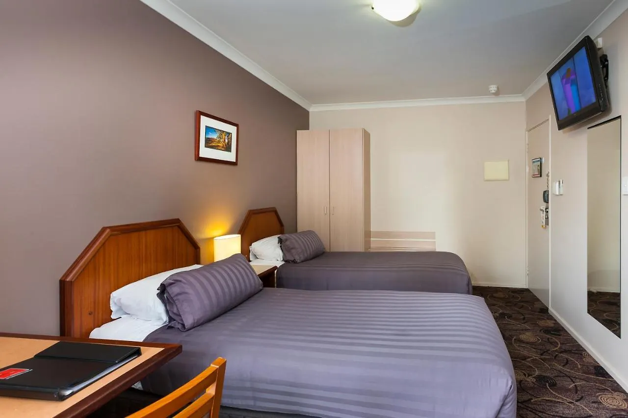 Quality Hotel Bayswater Perth