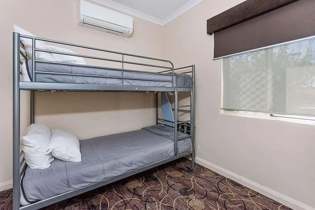 Quality Hotel Bayswater Perth